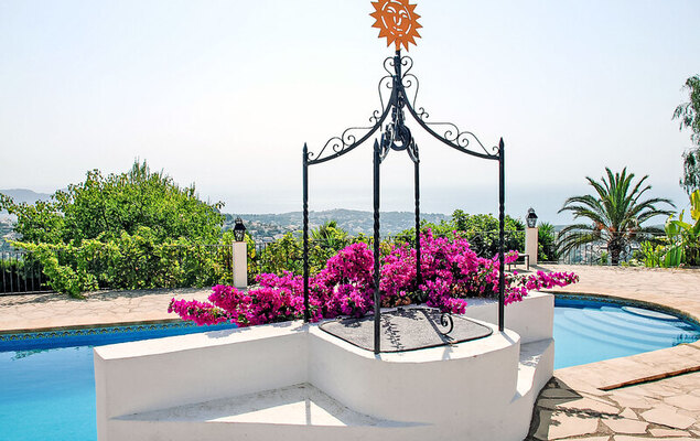 Baile del Sol - Photo 2